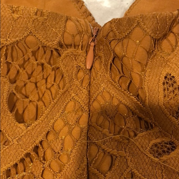 Tobi “Promise Copper Lace Romper” - Picture 3 of 9